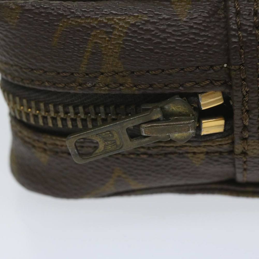 LOUIS VUITTON Poche Toilette Clutch Bag - Picture 14 of 16